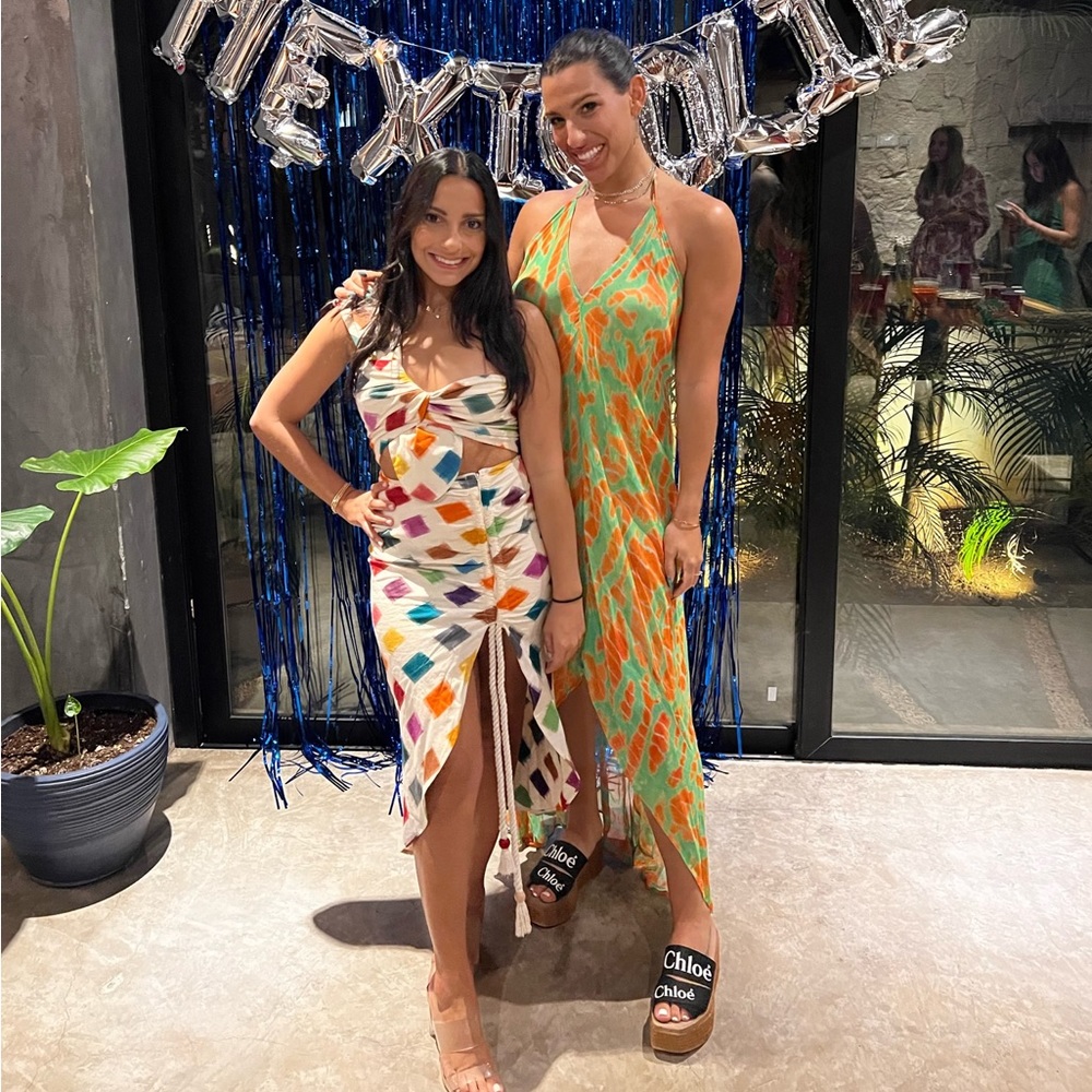 Colorful Geometric Women's Two-Piece Set - Picture 4 of 9